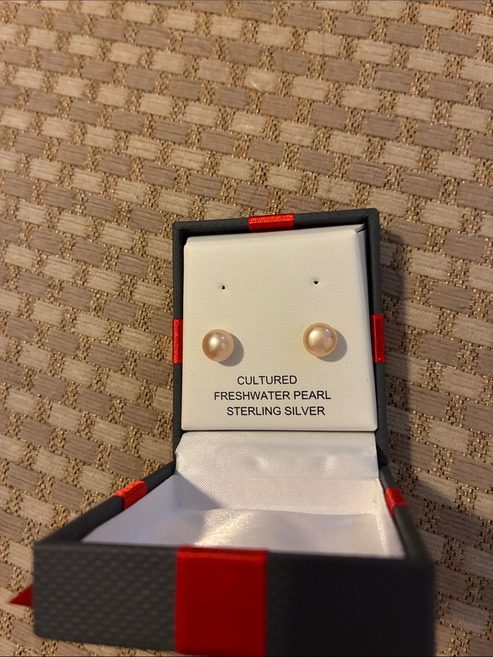 NWT Cultured Freshwater Pearl Sterling Silver Stud Earrings - light pink